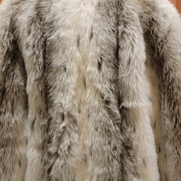J. Percy For Marvin Richards FAUX fur Snow Leopard/Lynx - Picture 12 of 16